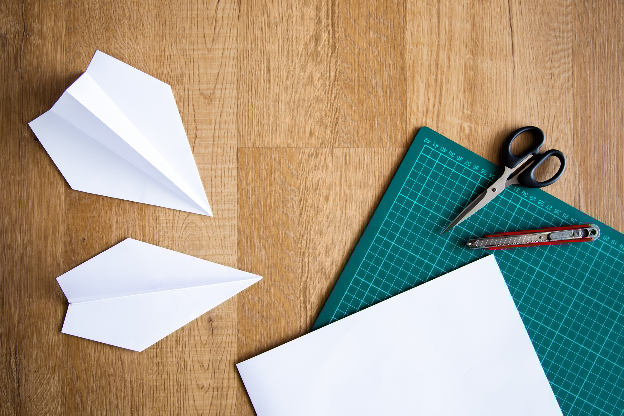 avion en papier